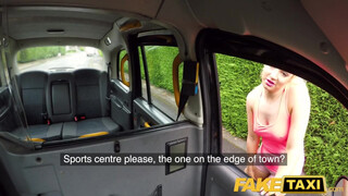 Fake Taxi - Lana Harding a taxissal kúr