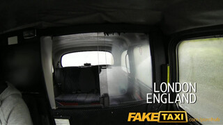 FakeTaxi - vörös rövid hajú spiné szúk picsája