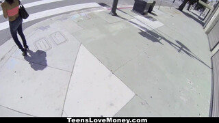 TeensLoveMoney - Jade Jantzen felszedve és megkúrelva