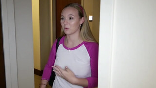TeenPies - Tiffany Kohl pinája megtöltve