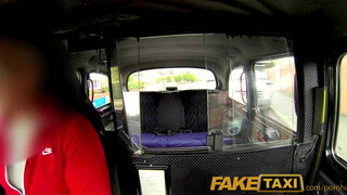 FakeTaxi - Anna Darling kúr a sofőrrel