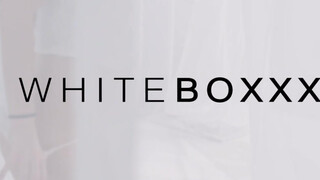 WhiteBoxxx - Izzy Lush az isteni kerek latin amerikai punci