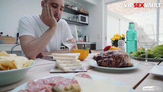 PORNDOE PEDIA - szuper román csajszi és az análszex