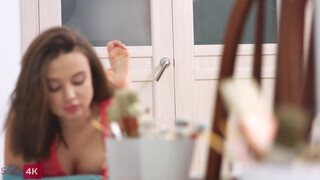 Slim4K - Méretes didkós tini kiscsaj megkúrva