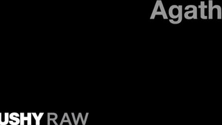 TUSHYRAW - Agatha a gyönyörű vörös hajú picsa