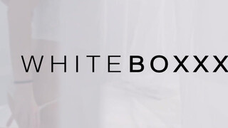 WhiteBoxxx - Darcia Lee a hatalmas keblű magyar kokeró nőci