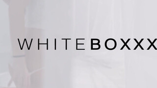 WhiteBoxxx - Eveline Dellai hátsó bejáratba kefélve