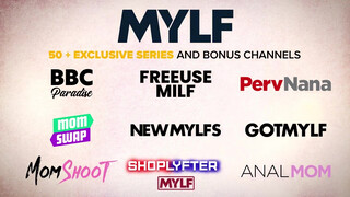 MYLF - Szexy anyuci és a tini spiné a mosodában